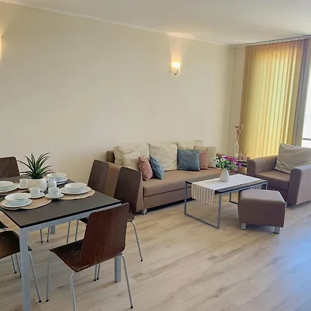 Apartamento C419 Steps From The Obzor