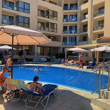 Apartamento C419 Steps From The Obzor